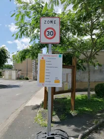 Les Hauts d'Anjou. Un système d'auto-stop organisé entre habitants...